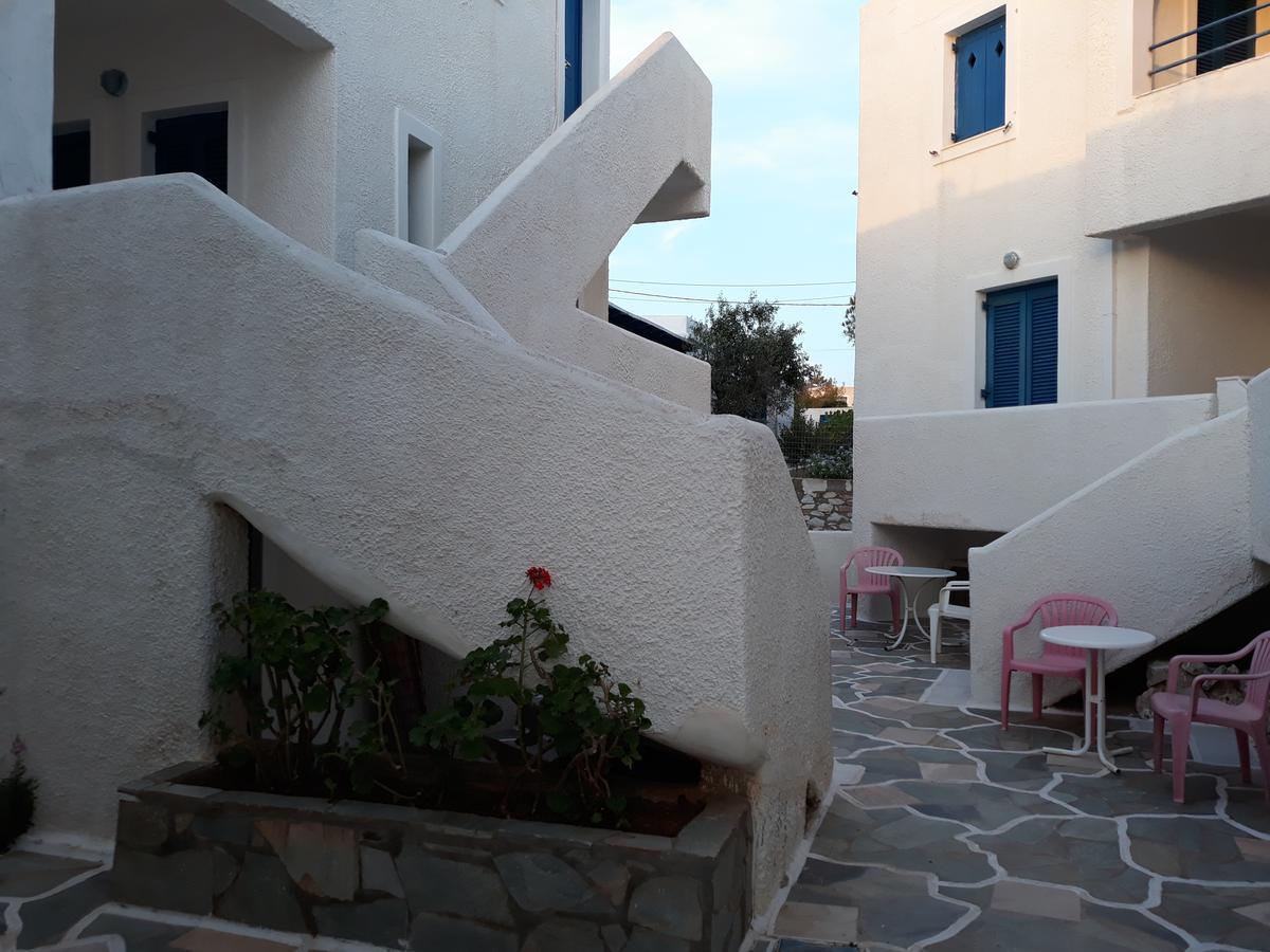 Holidays In Paros Alikí Exterior foto